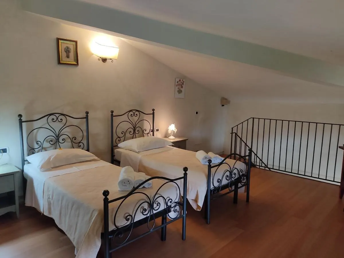 Villa La Grotta San Giustino Valdarno 4*,  Italy