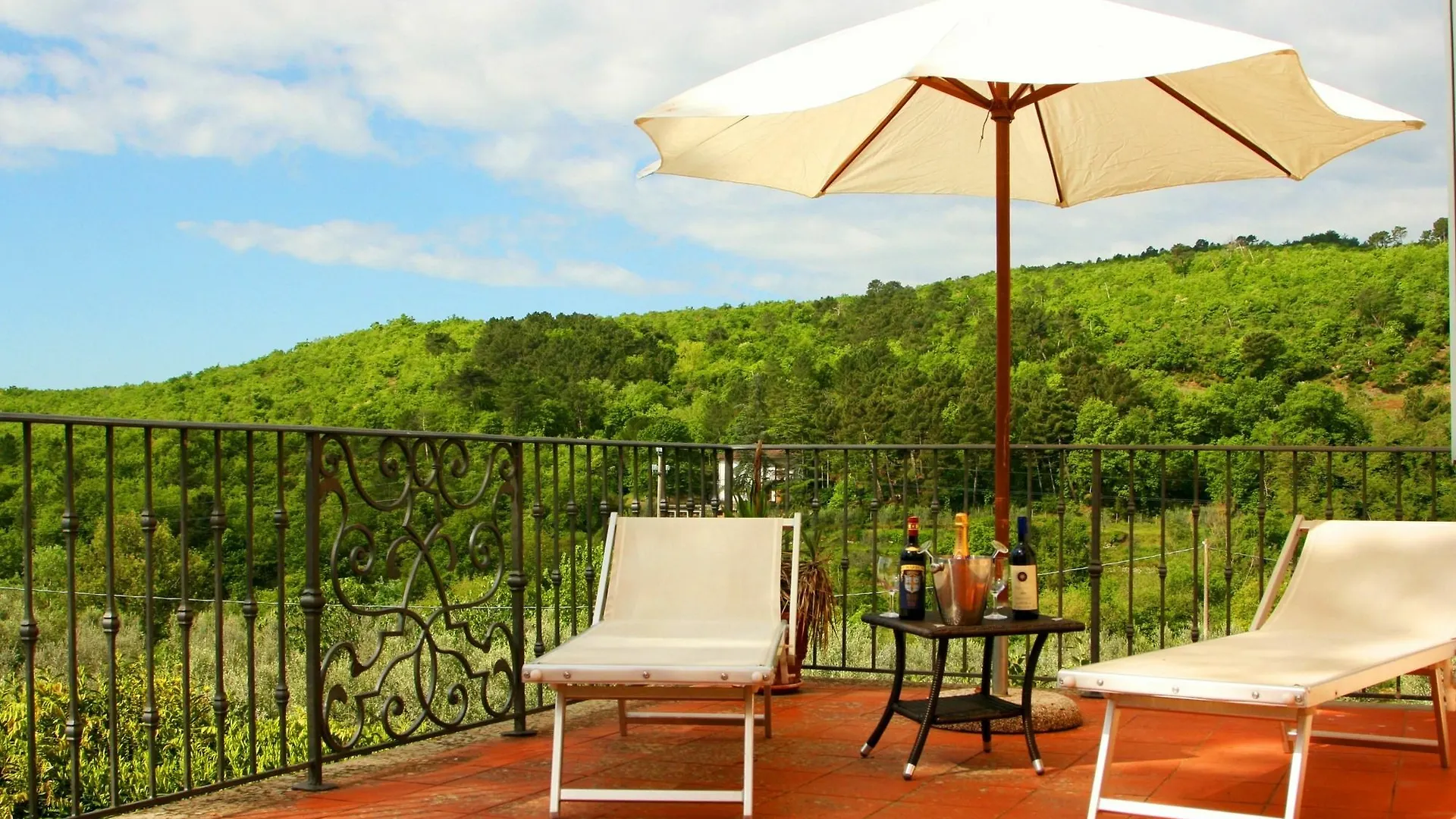 Aparthotel Villa La Grotta San Giustino Valdarno